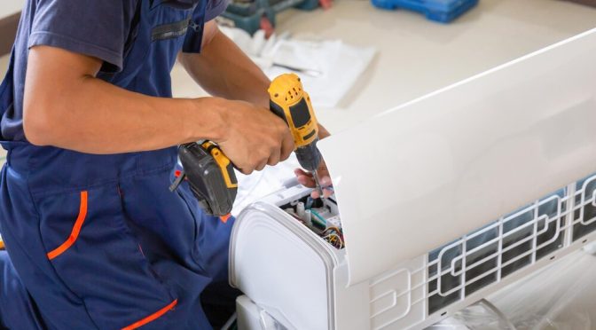 How to Choose the Right Electrician for Air Conditioner Installation?